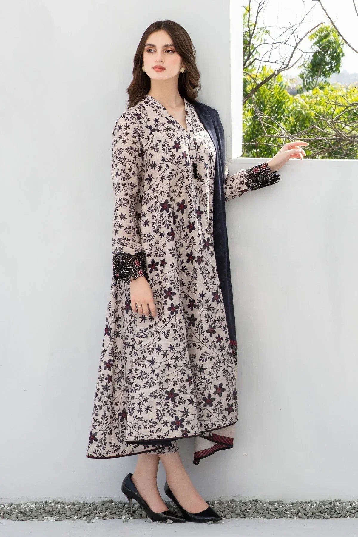 Baroque Three Piece Printed Khaddar D-800