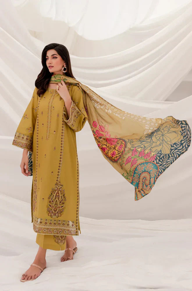 Sapphire Embroidered Lawn 3 Piece Suit D/857