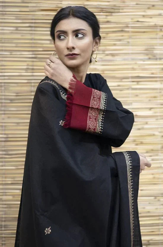 Black Dhanak Embroidered 3 piece With Dhanak Shawl Fcc-451