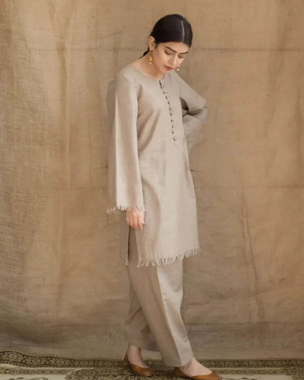 SKIN-GREY Dhanak Embroidered three piece With Dhanak Shawl FCC-452