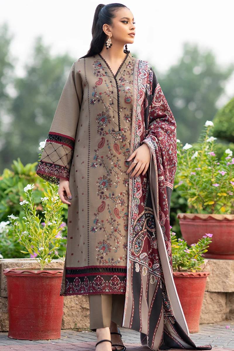 BIN ILYAS Embroidered Lawn 3 Piece Suit D/660